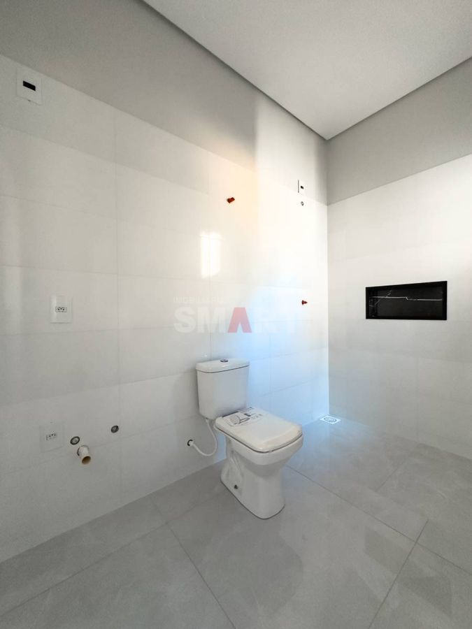 Casa Geminada com 1 Suíte + 1 Quarto