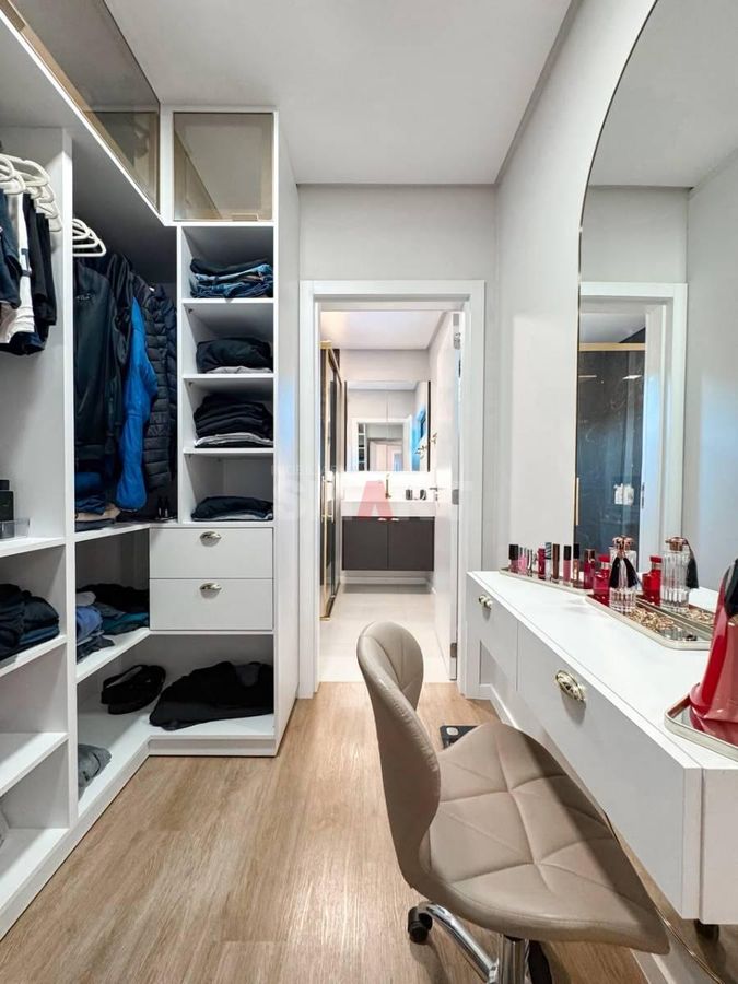 Geminado 1 suíte + 2 quartos 100% mobiliado e equipado