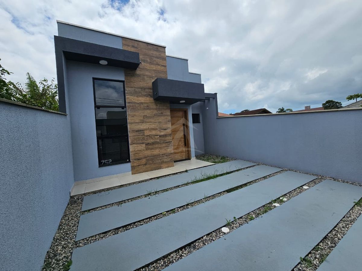 Casa, 3 quartos sendo 1 suíte, pontal