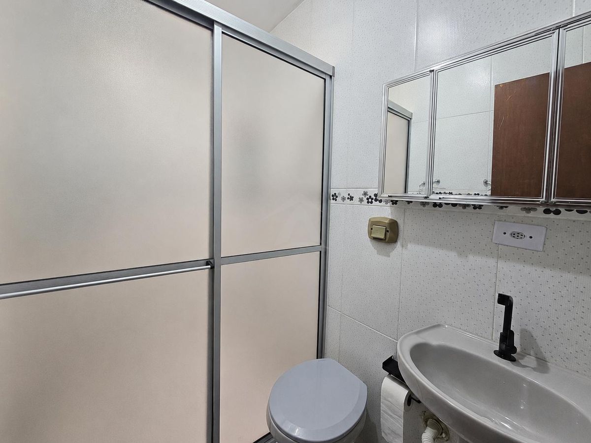 Casa a 200 metros da praia, 2 quartos sendo 1 suíte, bal brasília