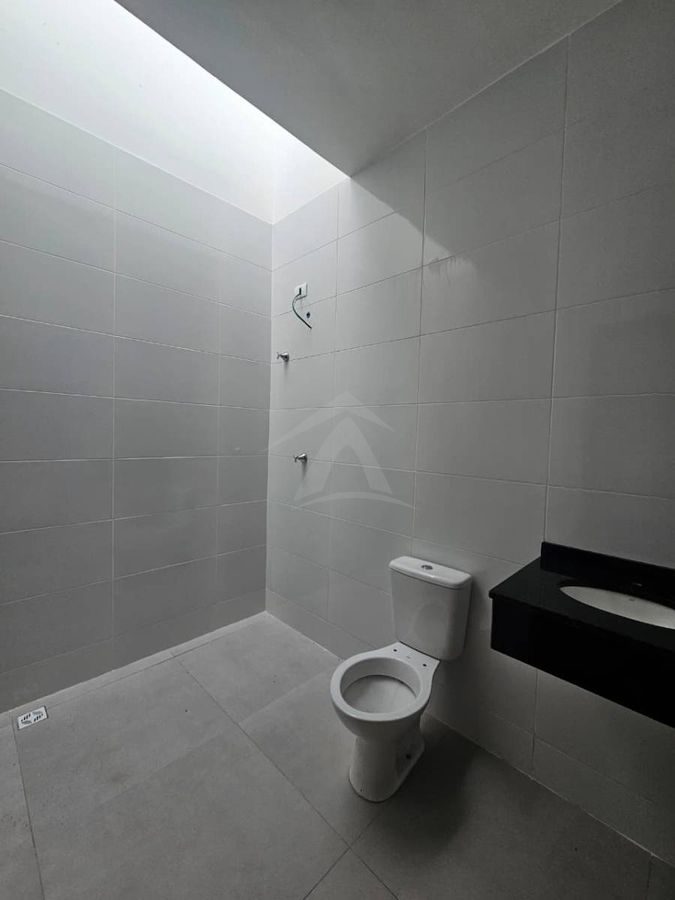 Casa, 2 quartos sendo 1 suíte, saõ josé