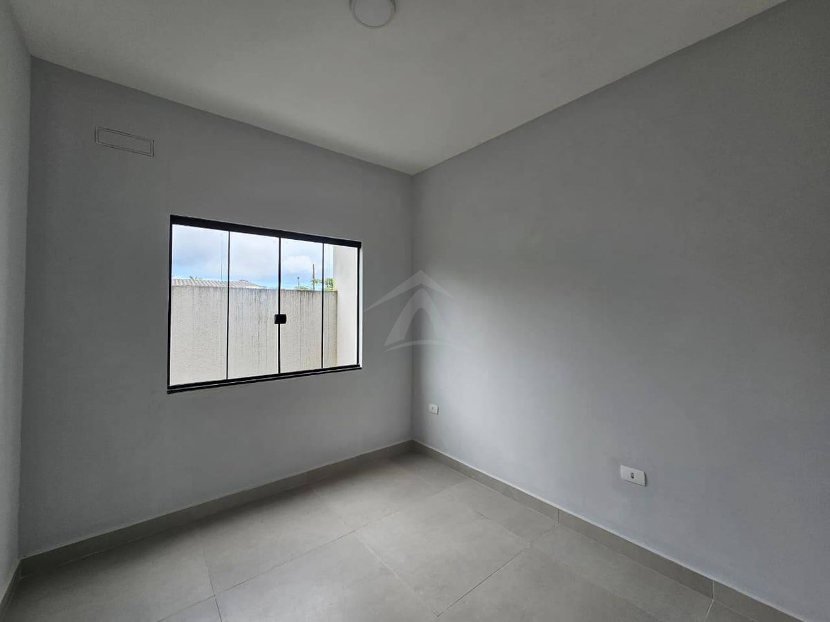 Casa, 3 quartos sendo 1 suíte, pontal