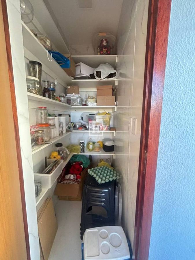 Casa de Condomínio com 4 quartos - Aracaju