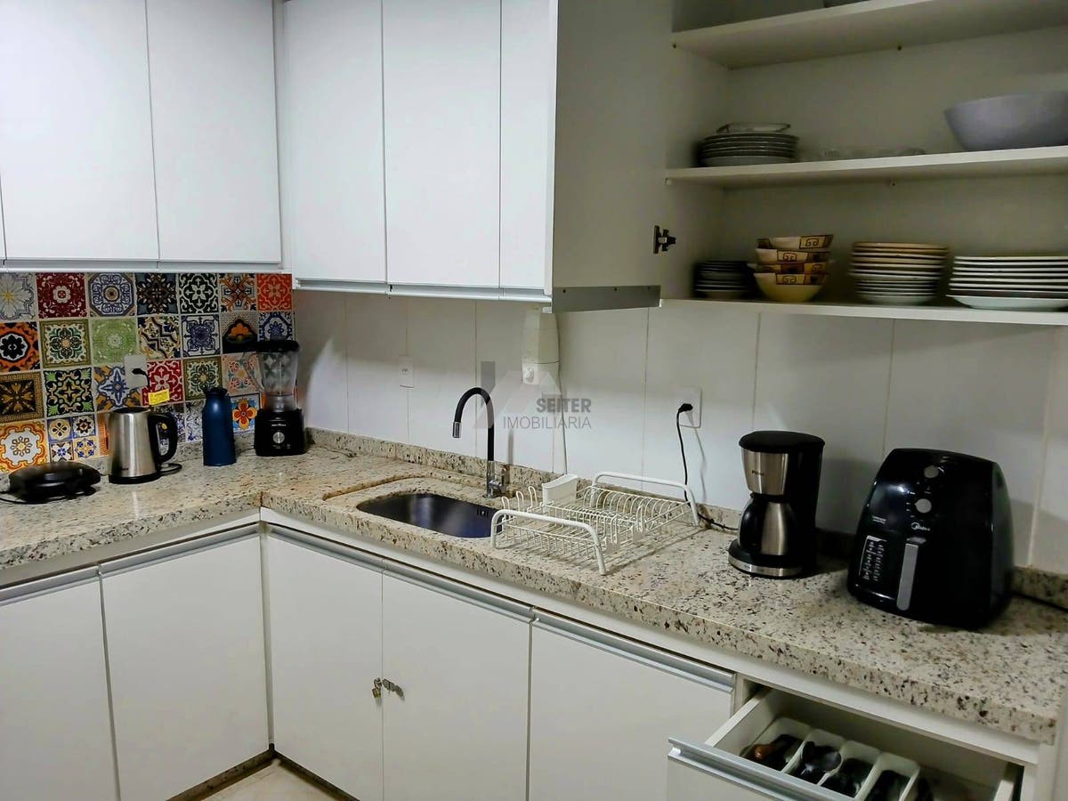 Casa 3 dormitórios com suite a venda Praia da Daniela Florianopolis