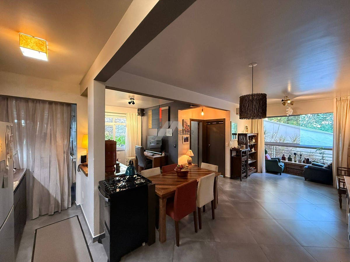 Apartamento com 1 Quarto, Itacorubi - Florianópolis