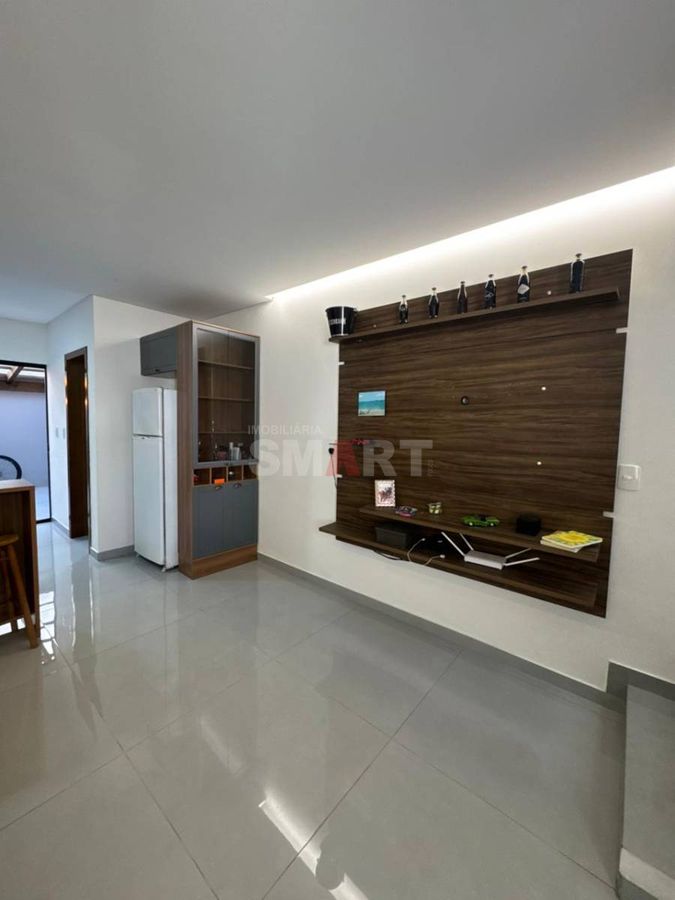 Geminado Duplex com 1 Suite e 2 Quartos no Rau