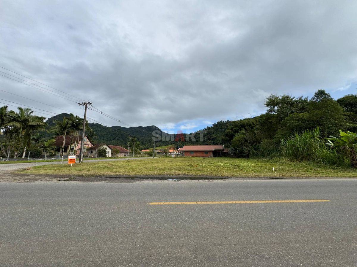 Terreno a Venda no Rio da Luz com 447m²
