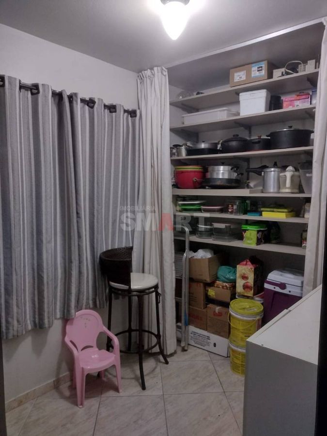 Casa com 3 Quartos Sendo 1 Suite no Bairro Estrada Nova