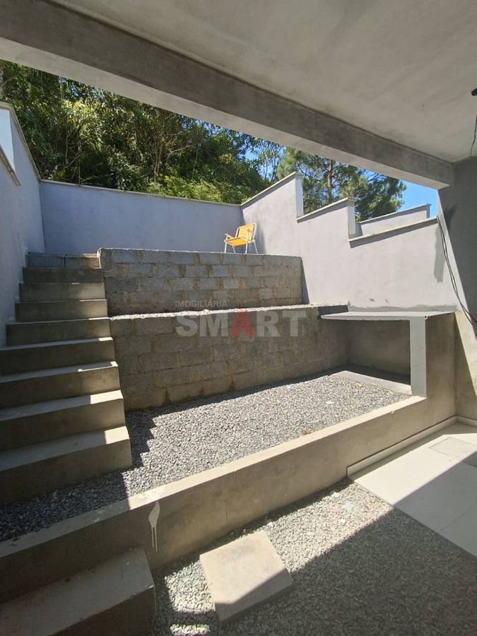 Casa Geminada Térrea com 01 Suíte + 01 Quarto em Três Rios do Norte
