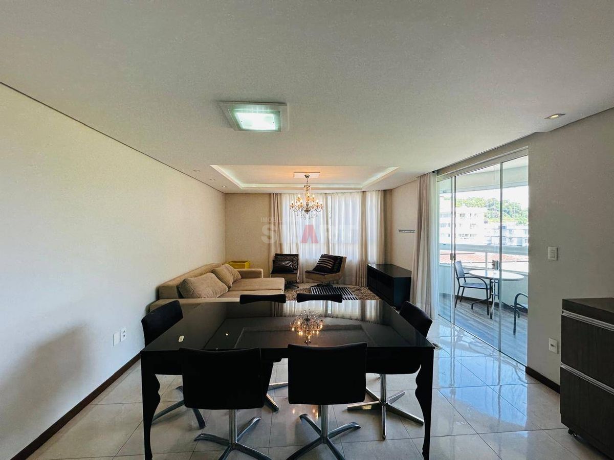 Apartamento 3 quartos (1 suíte) semimobiliado com 2 vagas de garagem e elevador