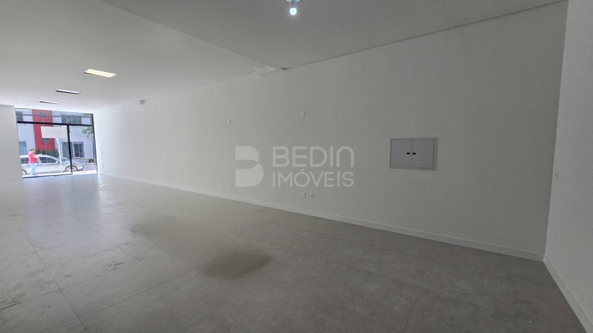 Sala Comercial de 63m² no bairro Centro, em Balneário Camboriú | Eu Corretor