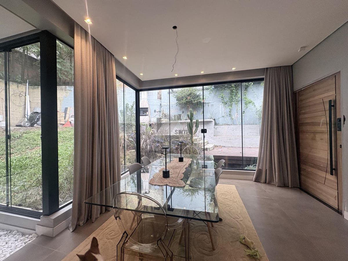Casa Moderna a Venda Itacorubi Florianopolis