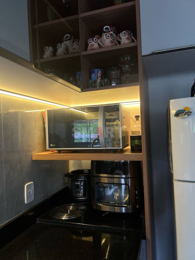 Apartamento Mobiliado na Ilha da Figueira com 2 Quartos e Elevador