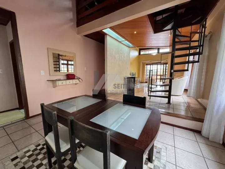 Casa 5 quartos alugar João Paulo Florianópolis