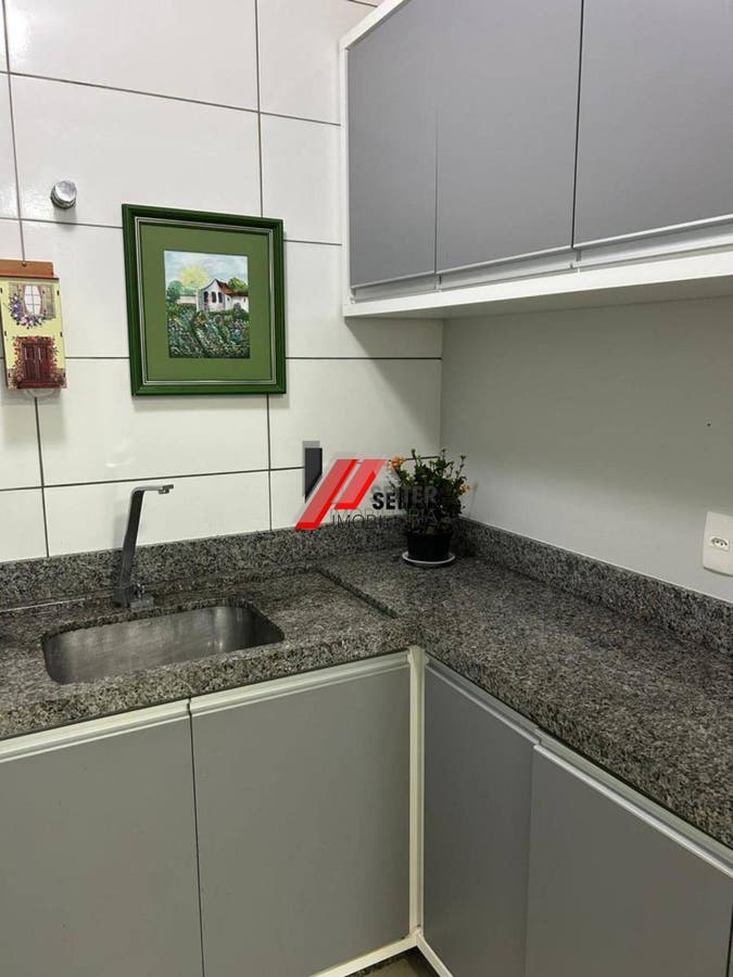 Casa de Alto Padrão com 280m² à Venda na Pedra branca: 4 Quartos 1 Suíte Área Gourmet e Piscina com Spa!