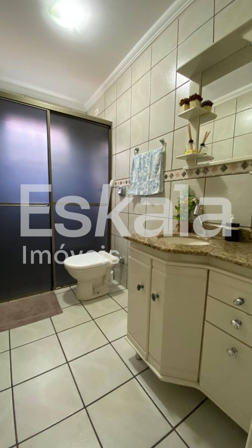 Casa Mobiliada Com 01 suíte + 03 Quartos Czerniewicz - Jaraguá Do Sul