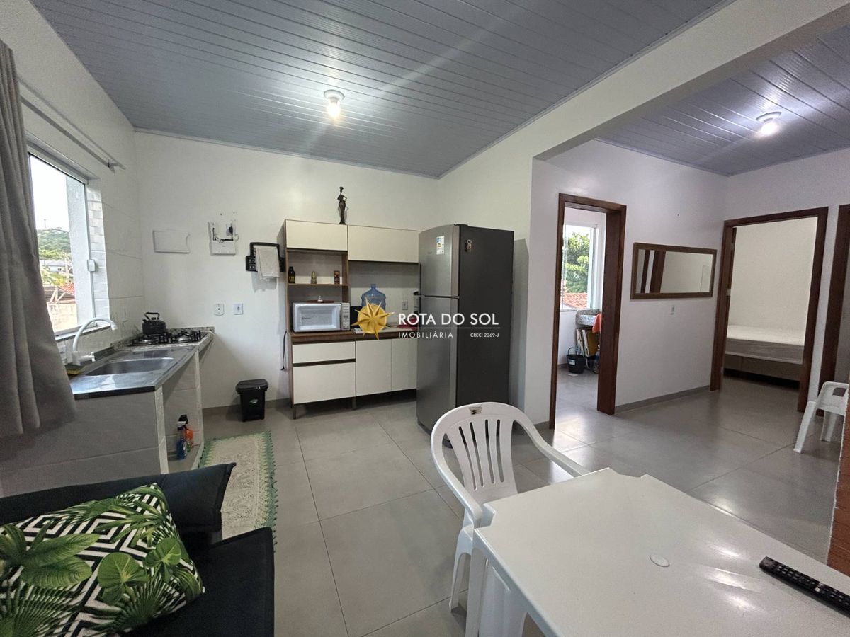 Casa e residencial à venda Praia Bombas Bombinhas SC — foto 9