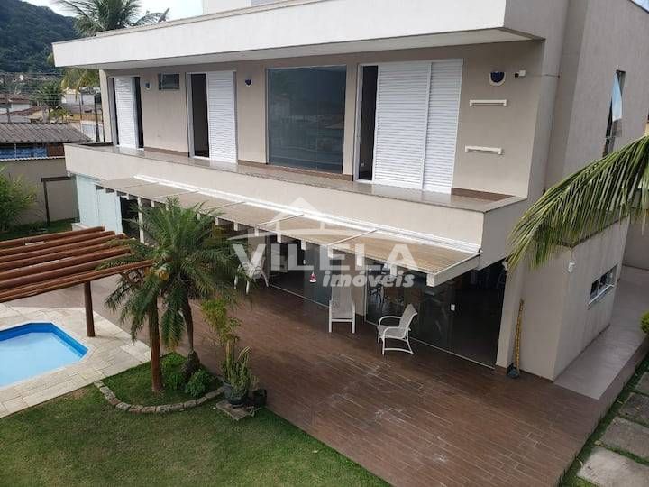 Sobrado com 3 quartos, Martim de Sá - Caraguatatuba. Temporada.