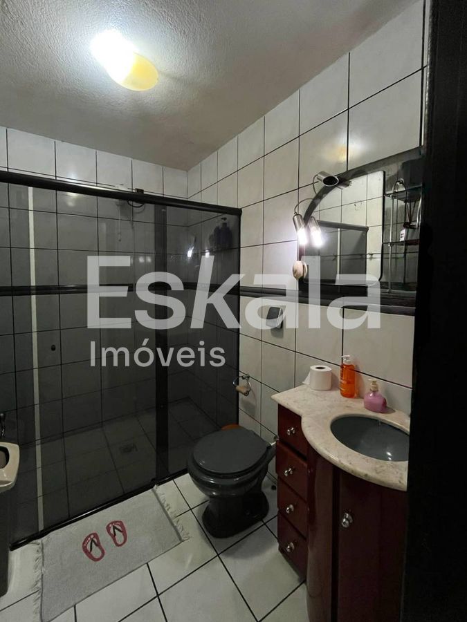Casa Com 04 Quartos, Sendo 01 Suíte Com Closet Vila Lenzi - Jaraguá do Sul