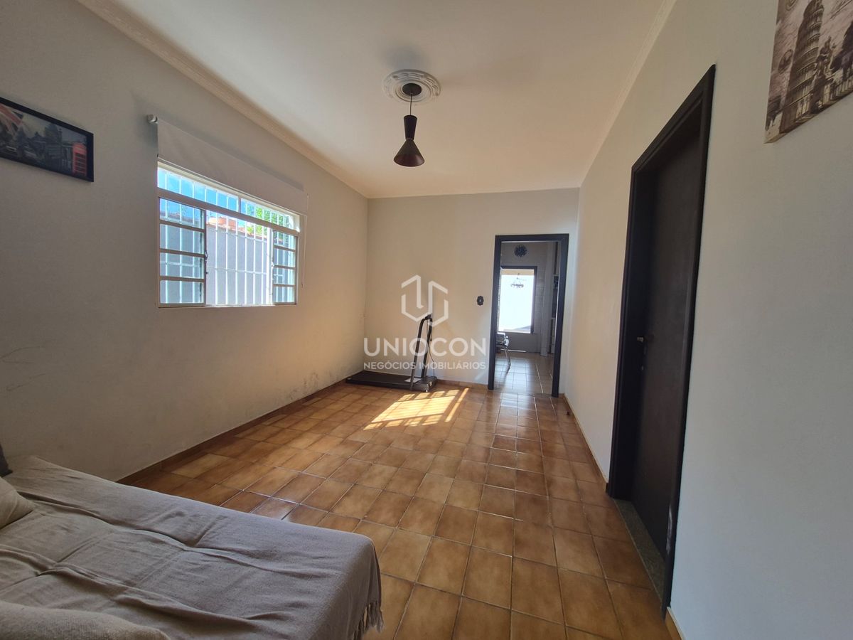 Casa, 3 quartos, 250 m² - Foto 7