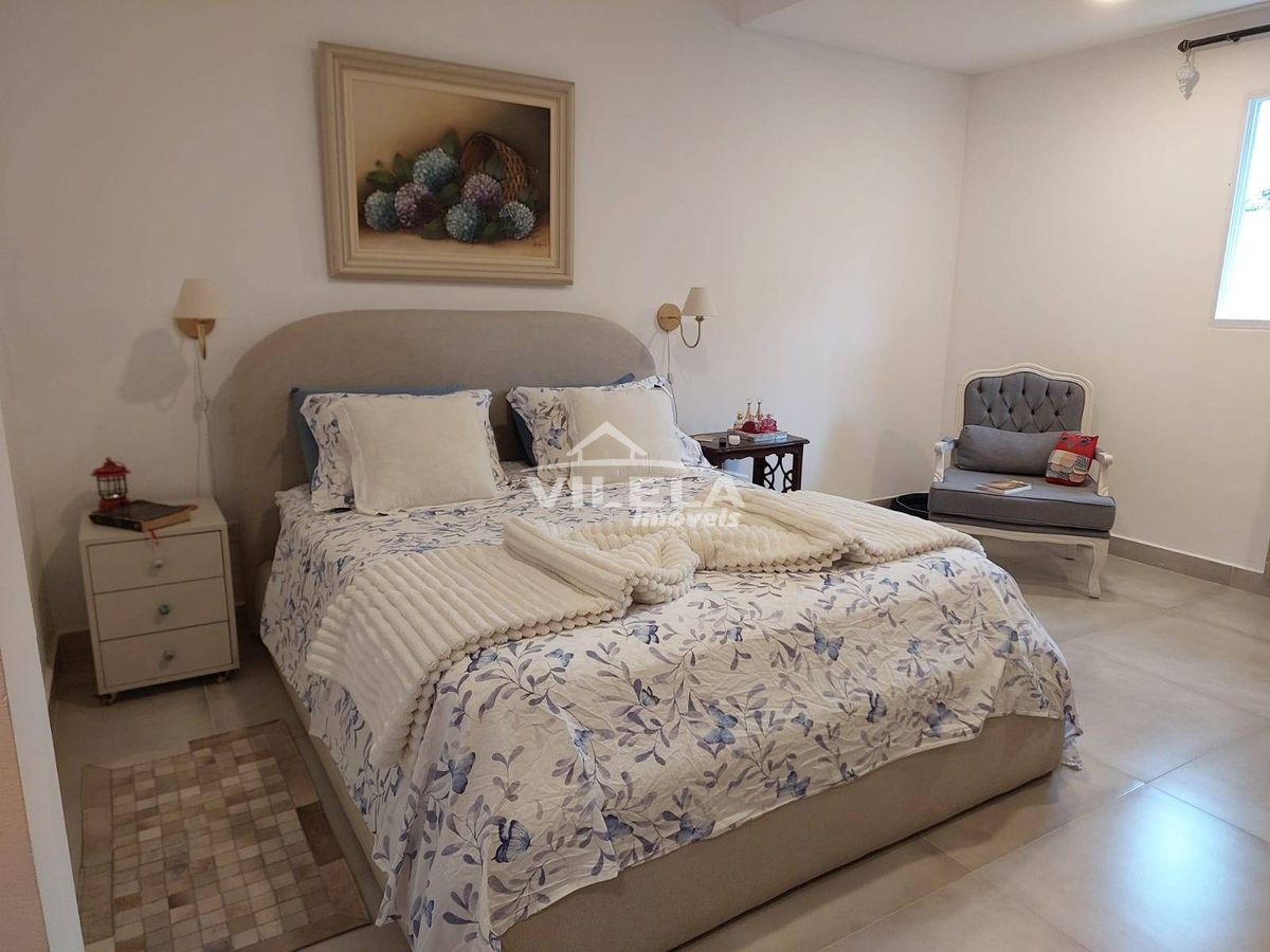 Casa Nova com 3 Dormitórios-Ótima Localização no Bairro Jardim Aruan -Caraguatatuba-Sp!!!