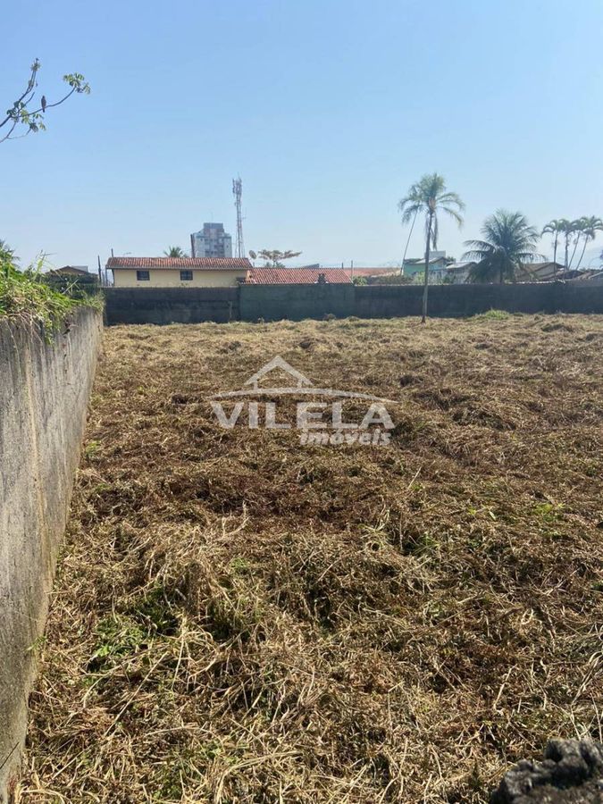 Área com 2000 m²