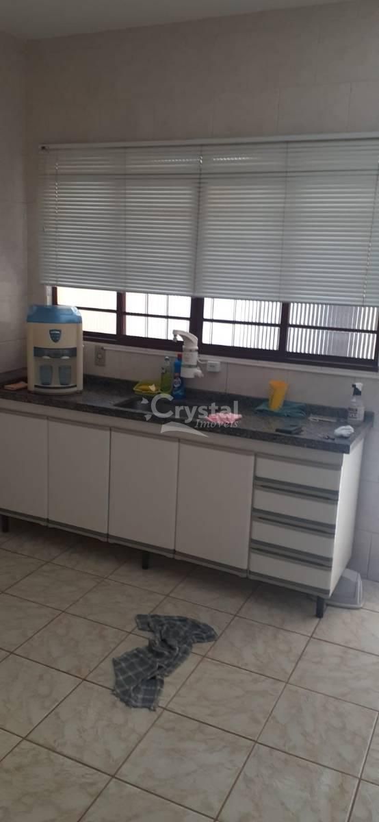 Casa à Venda com 2 Quartos (1 Suíte), Churrasqueira e Garagem em Altos da Boa Vista - Avaré. Foto 2