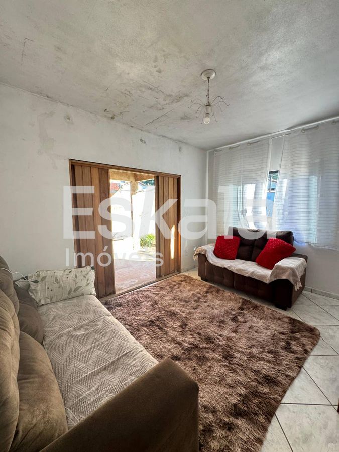 Casa com 03 dormitórios jaraguá 99 - jaraguá do sul