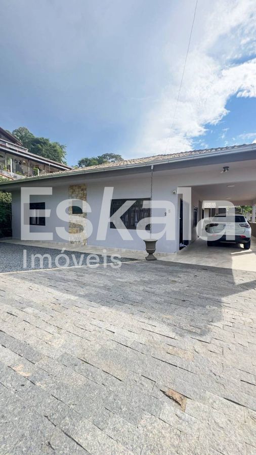 Casa Mobiliada Com 01 Suíte + 02 Quartos Amizade - Guaramirim