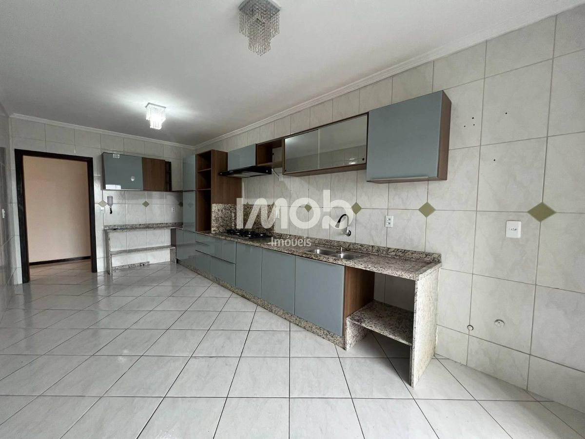 Apartamento com suíte + 2 quartos, vila baependi