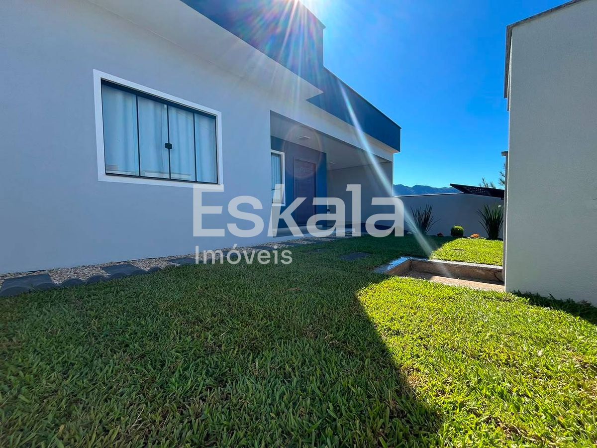 Casa Residencial Contendo 02 Dormitórios Nereu Ramos - Jaraguá Do Sul