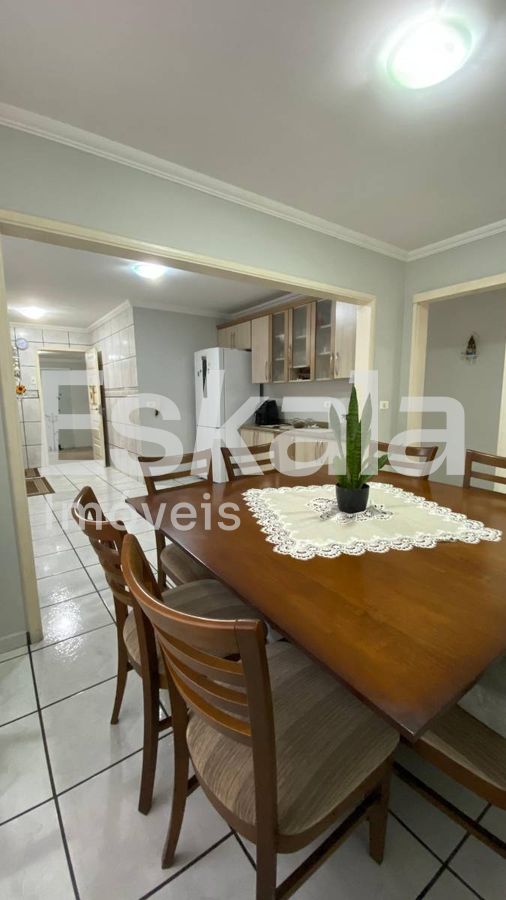 Casa Mobiliada Com 01 suíte + 03 Quartos Czerniewicz - Jaraguá Do Sul