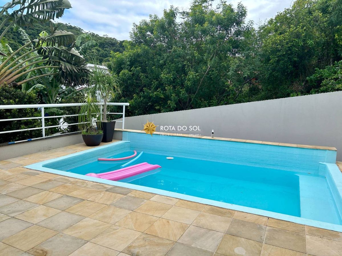 Casa de praia com piscina 5 quartos à venda Praia Centro Bombinhas SC - 7