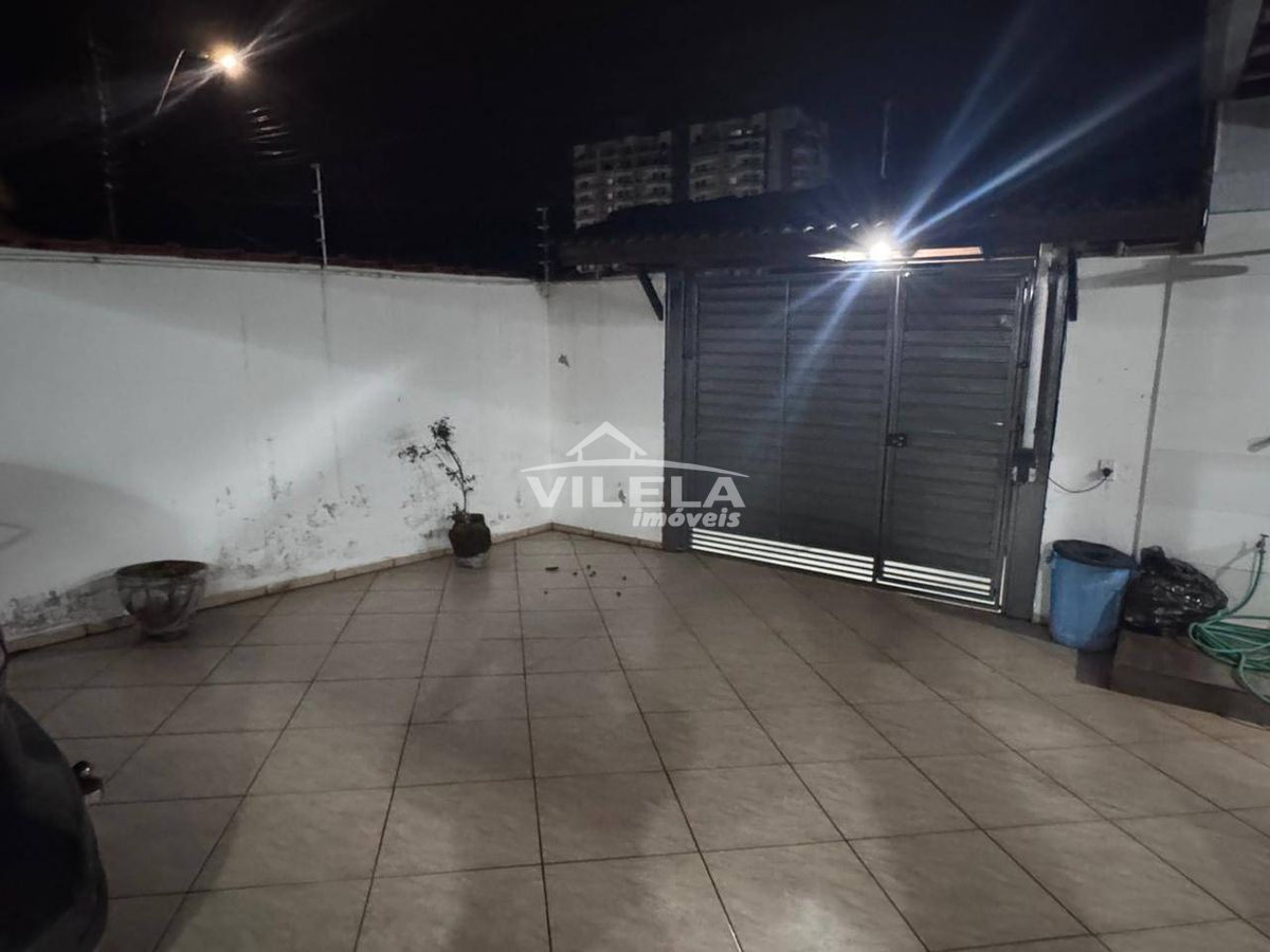 Casa térrea bairro massaguaçu-caraguatatuba-sp