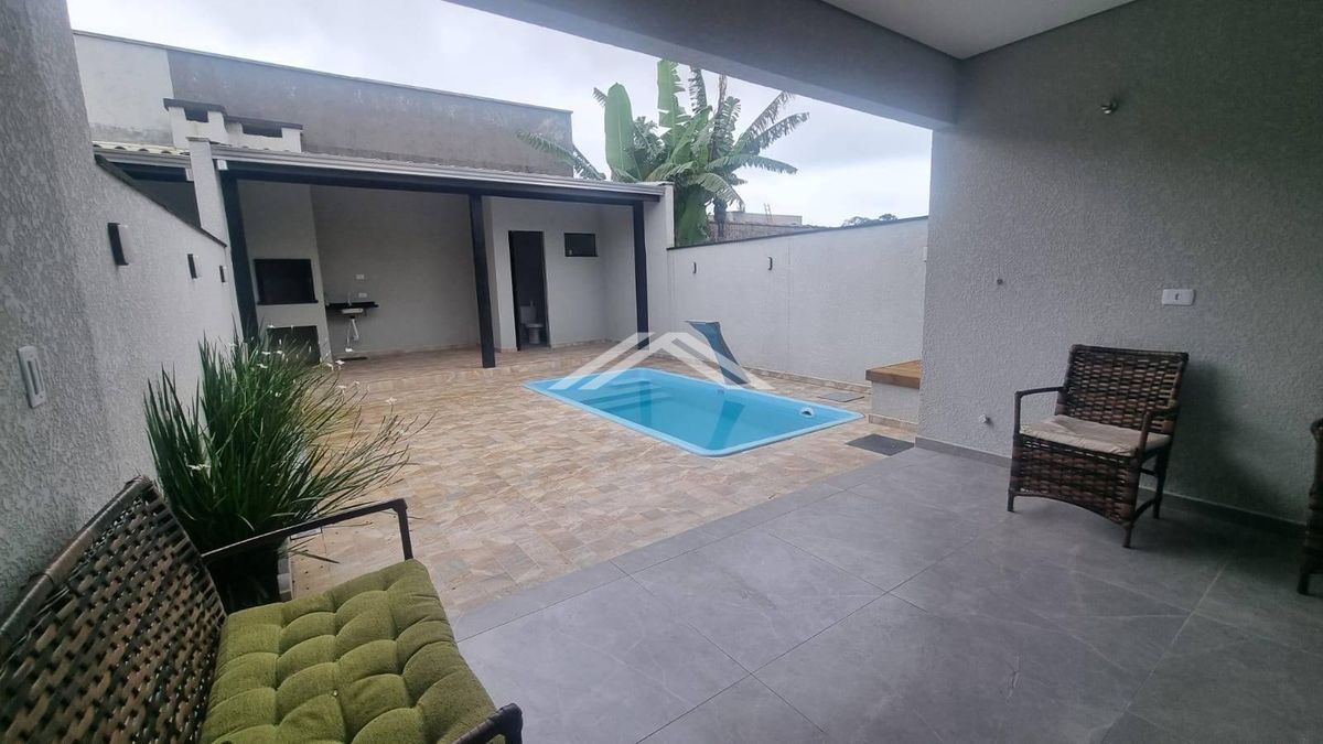 Casa à venda com Piscina no Residencial Príncipe - Itapoá Santa Catarina - Casa em Itapema do Norte, Itapoá - à venda - Imobiliária Sperandio