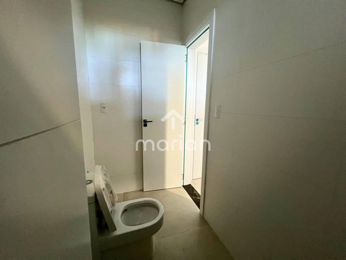 Apartamento com 2 quartos, Itacolomi - Balneário Piçarras