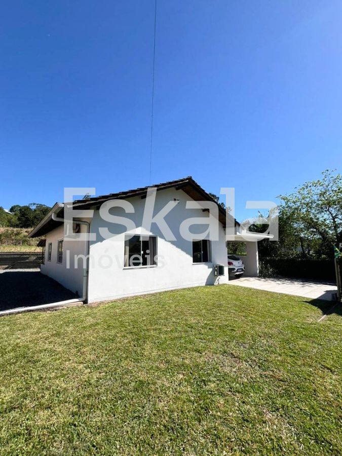 Casa Com 425m² De Área De Terreno Nereu Ramos - Jaraguá do Sul