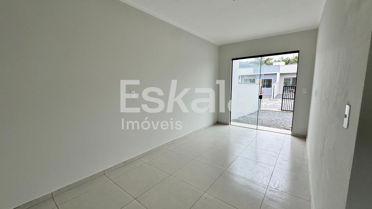 Casa Geminada Com 02 Quartos Avaí - Guaramirim
