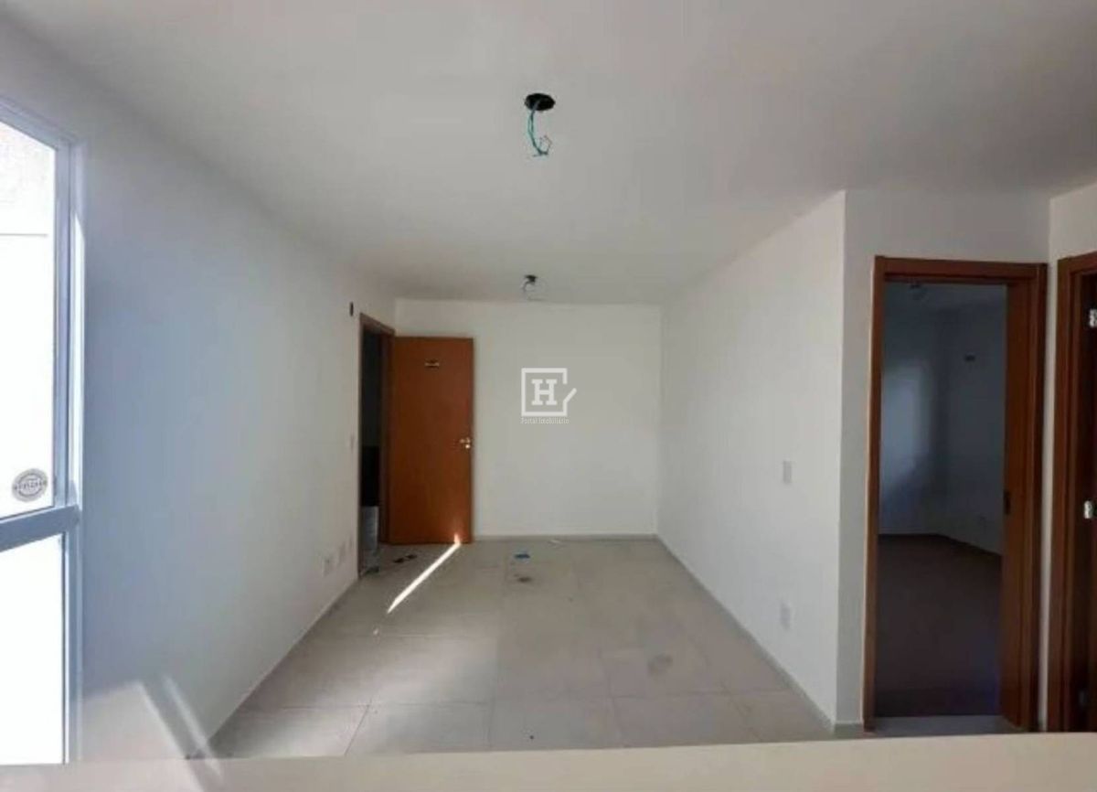 Apartamento, 2 quartos, 50 m² - Foto 2