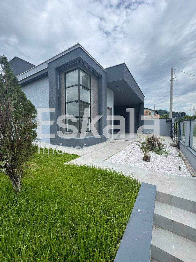 Casa Com 02 Dormitórios + 01 Suíte Jaraguá 99 - Jaraguá Do Sul