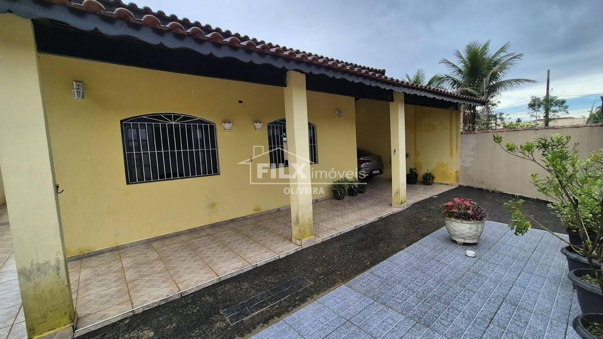 Fachada de casa em estilo colonial