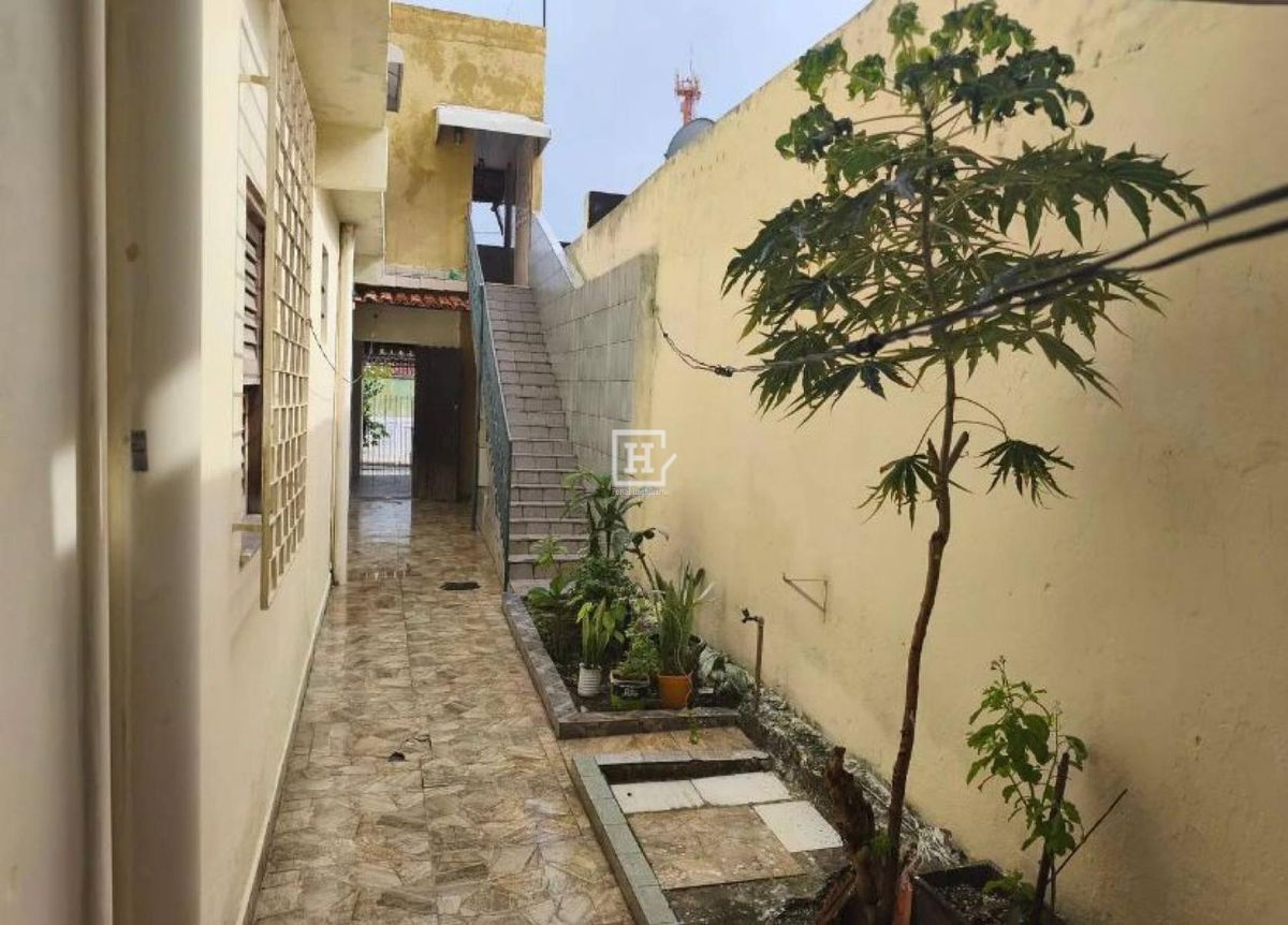 Casa com 4 quartos à Venda, Ponto Novo - Aracaju