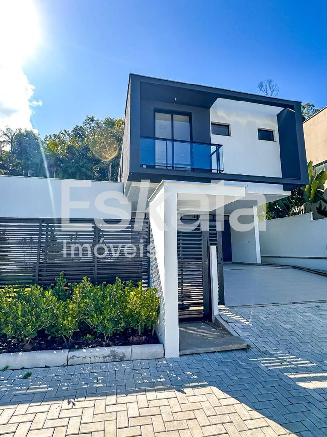 Casa Residencial Com 04 Suítes Amizade - Jaraguá do Sul