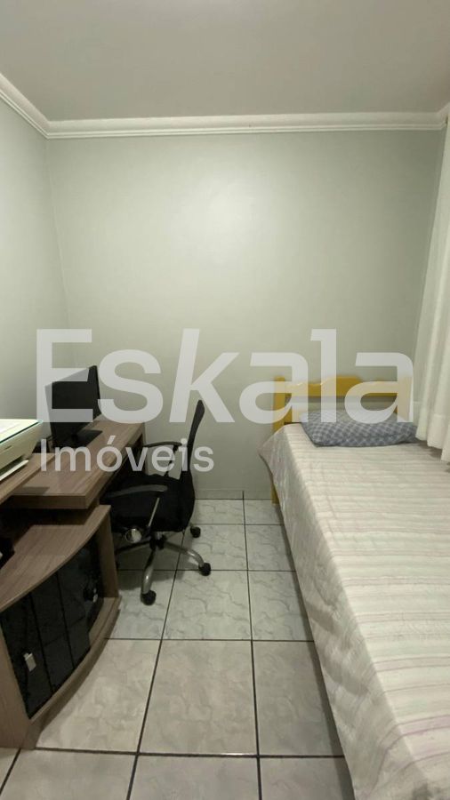 Casa Mobiliada Com 01 suíte + 03 Quartos Czerniewicz - Jaraguá Do Sul