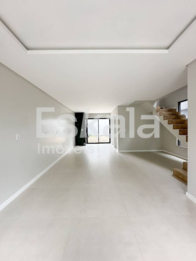 Casa geminada com 02 dormitórios + 01 suíte com close são luís - jaraguá do sul