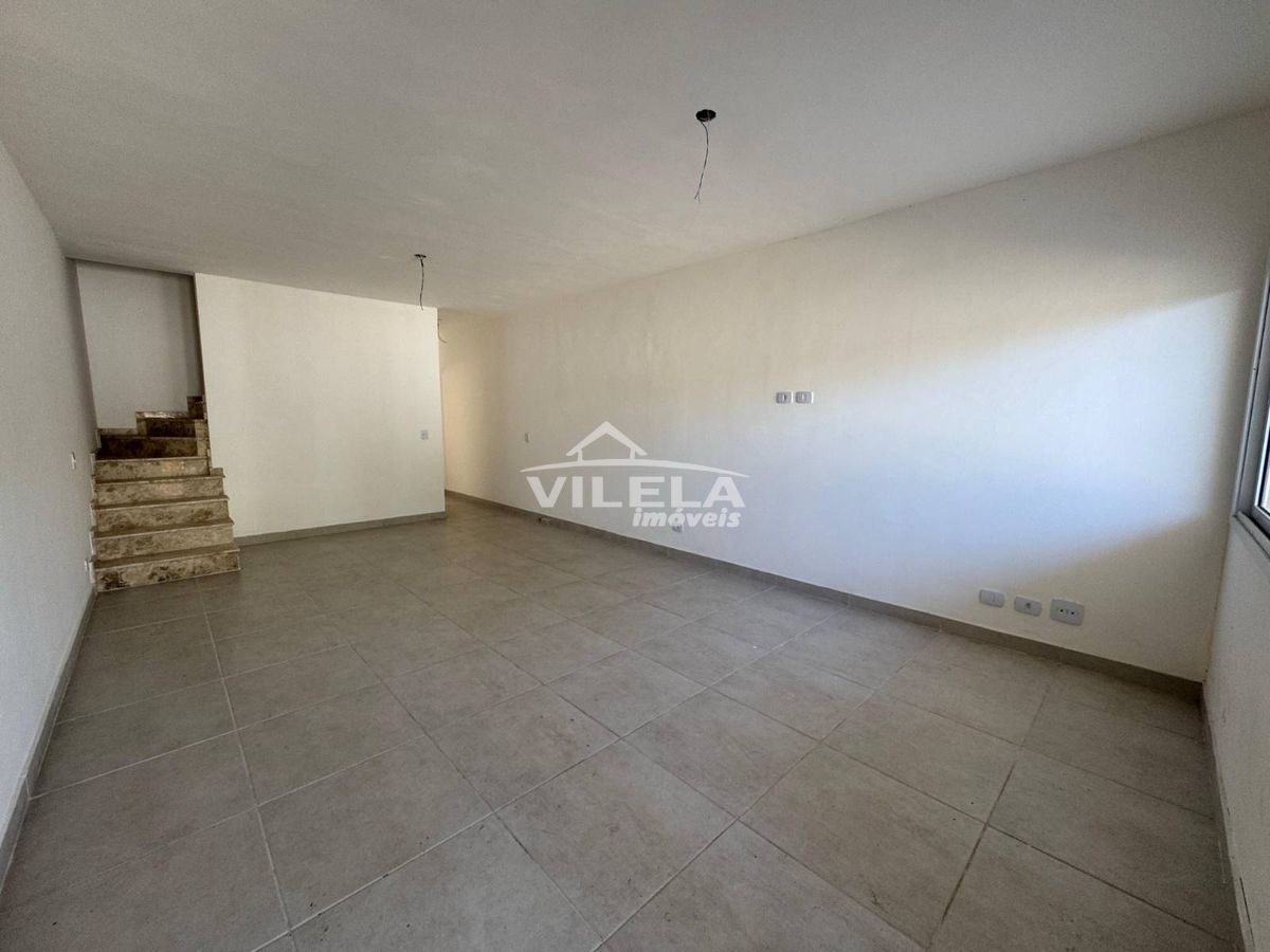 Sobrado a Venda Jardim Aruan