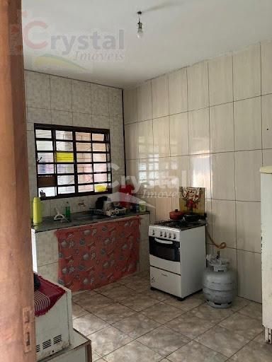 Casa com 2 quartos, Parque São Jorge - Avaré. Foto 2
