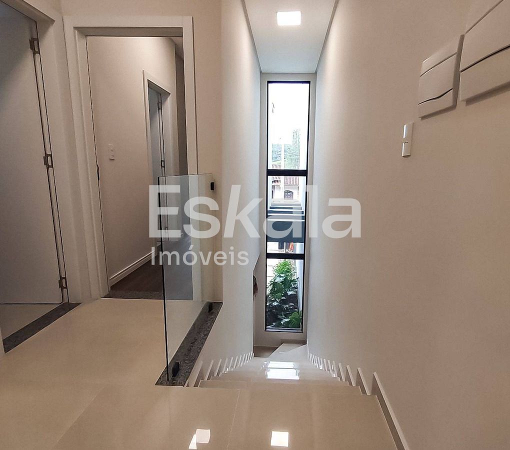 Casa Geminada Com 01 Suíte + 02 Quartos São Luís - Jaraguá do Sul