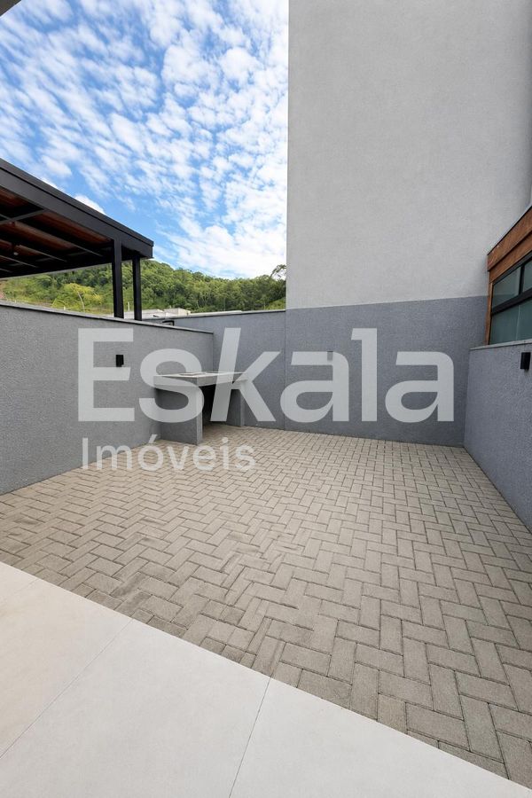 Casa Geminada com 01 Suíte + 01 Quarto Ilha da Figueira - Guaramirim