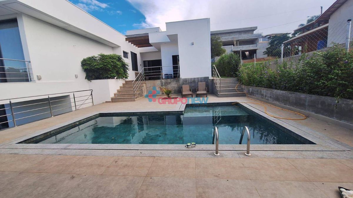 Casa de Condomínio com 4 quartos, à Venda - Condomínio Champagne, Condomínio Champagne - Lagoa Santa
